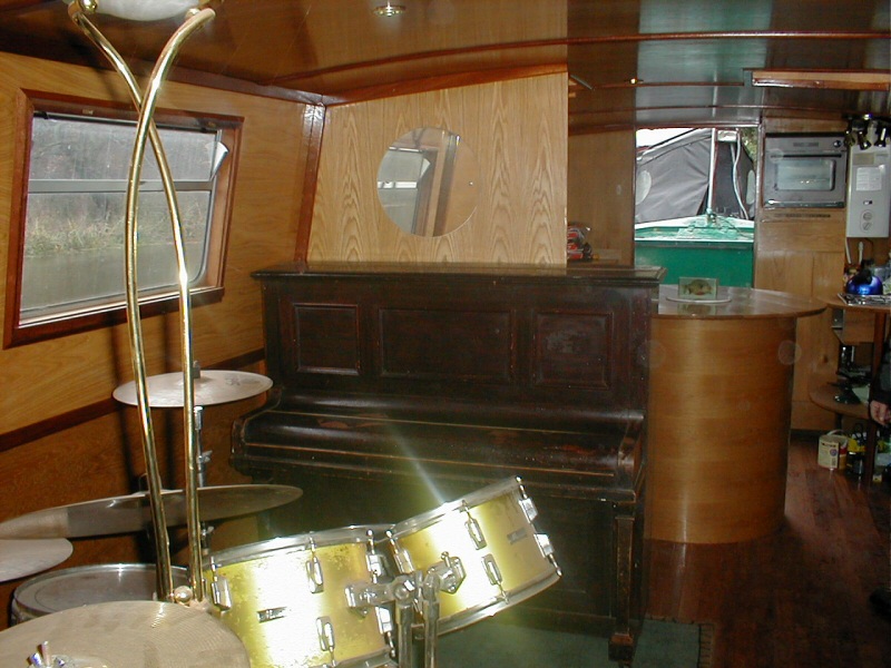 Everything is possible! The moved piano in place on the barge moored at Salwick Quay, near Preston.